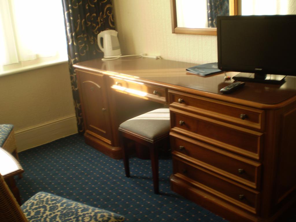 Park View Hotel Eastbourne Exteriör bild